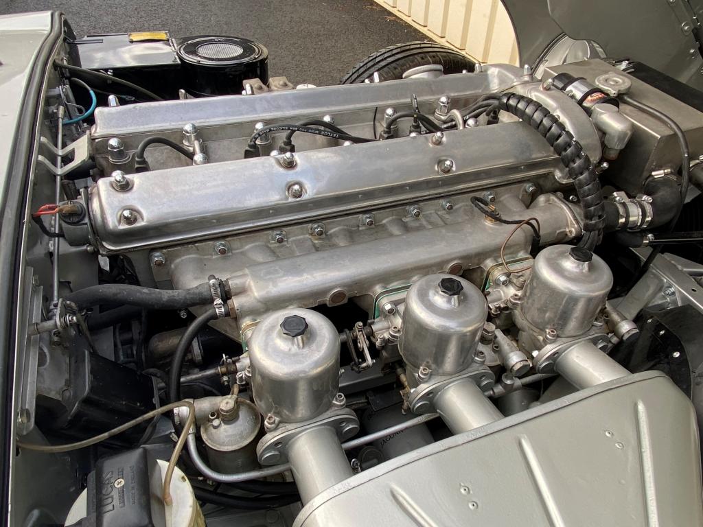 JAGUAR TYPE E 4.2L