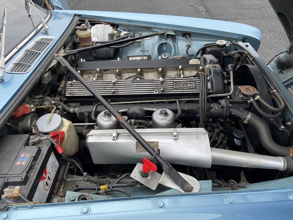 JAGUAR XJ6 SERIE 1 BRETAGNE ROADSTER