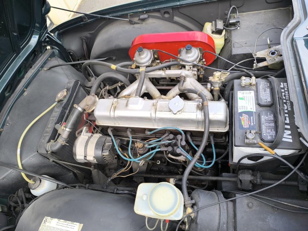 TRIUMPH TR6 OVERDRIVE BRETAGNE ROADSTER