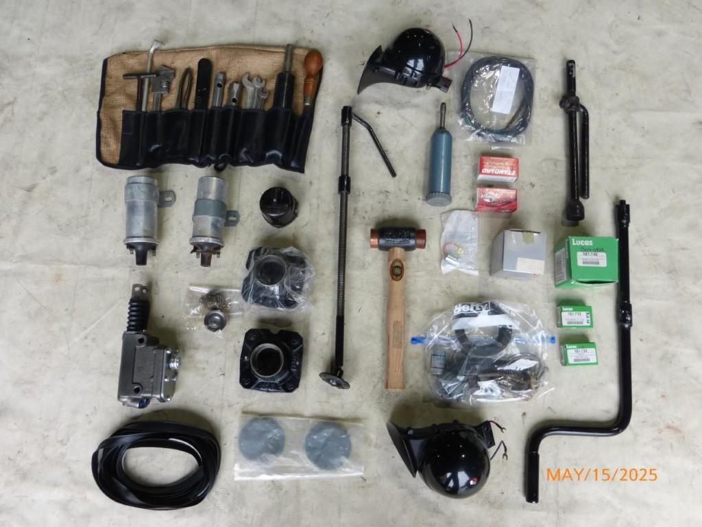 TRIUMPH TR2 BRETAGNE ROADSTER