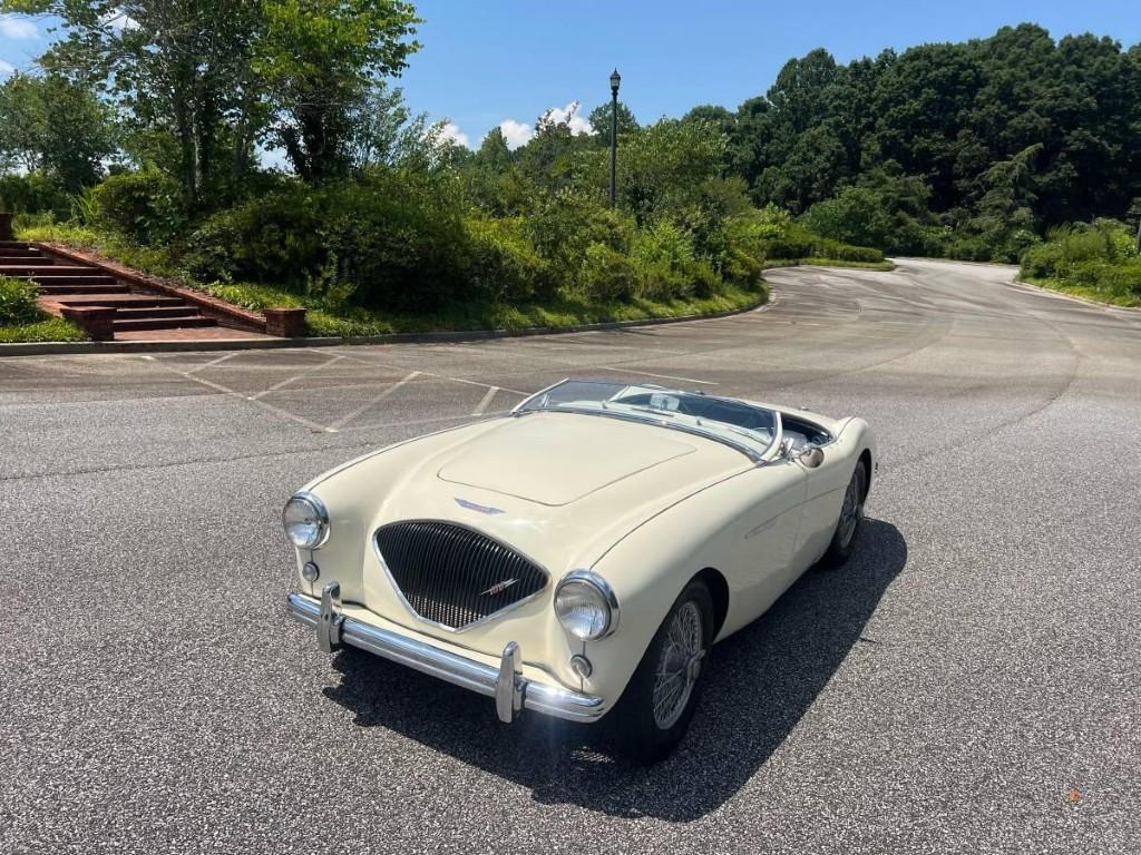 AUSTIN HEALEY 100/4 BRETAGNE ROADSTER