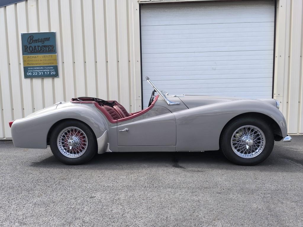 TRIUMPH TR3A OVERDRIVE BRETAGNE ROADSTER