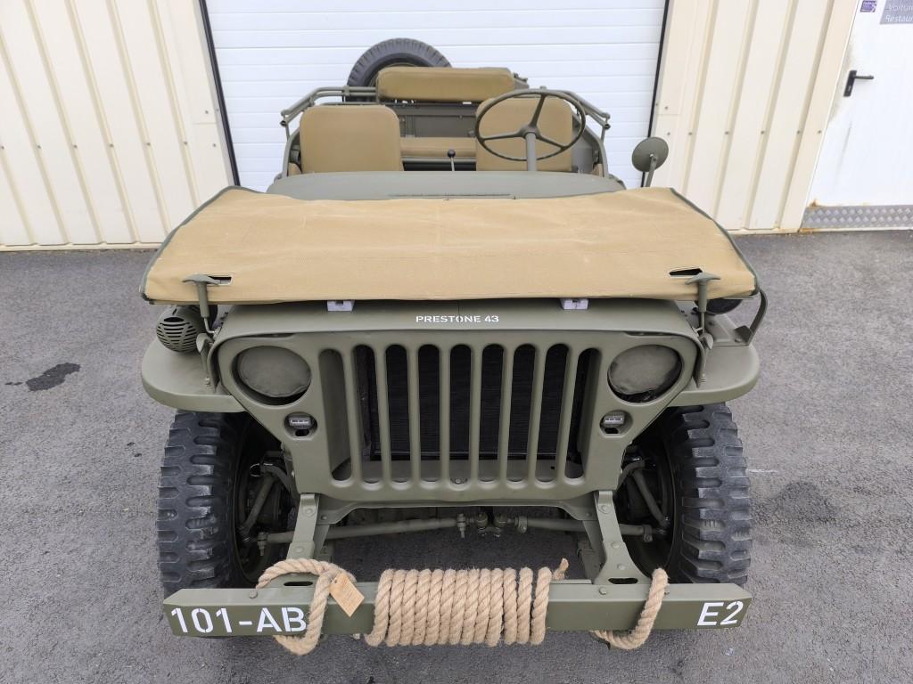 JEEP GPW FORD 1943 BRETAGNE ROADSTER