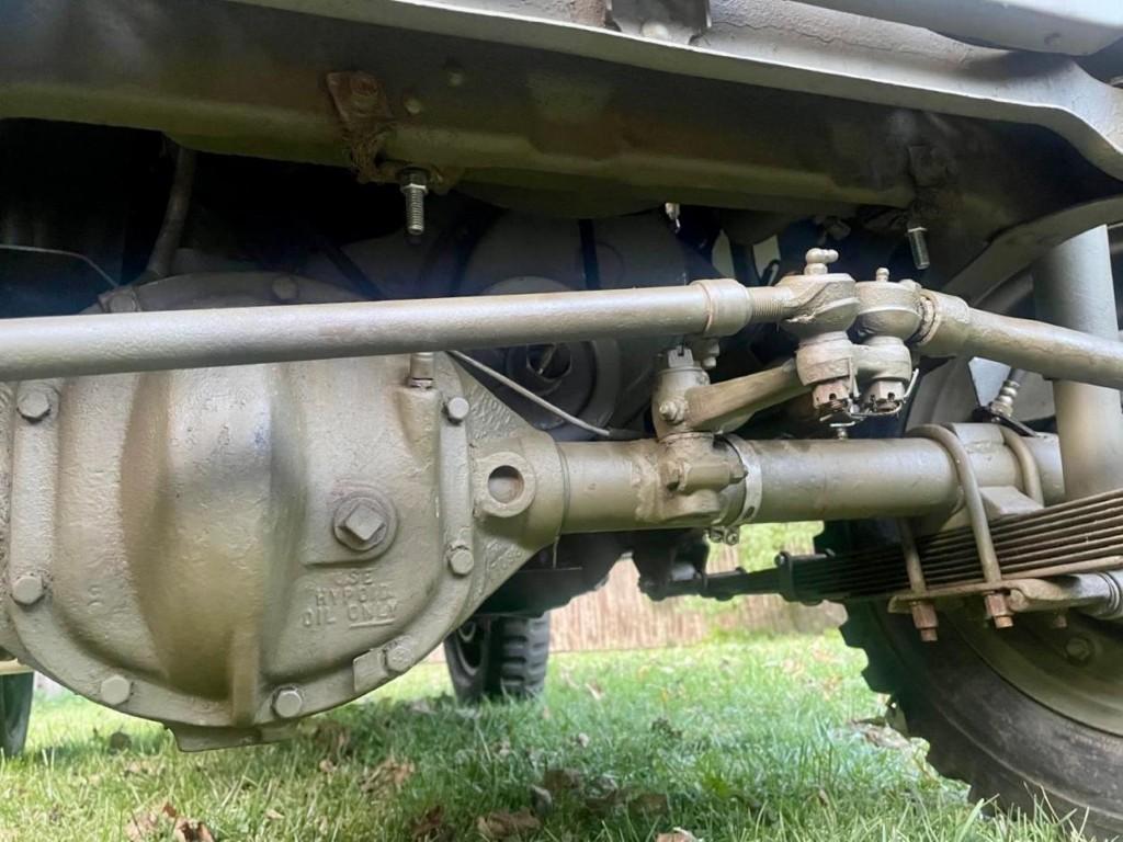 JEEP GPW FORD 1943 BRETAGNE ROADSTER