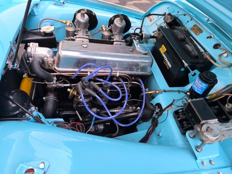 TR3 A BRETAGNE ROADSTER ICE BLUE