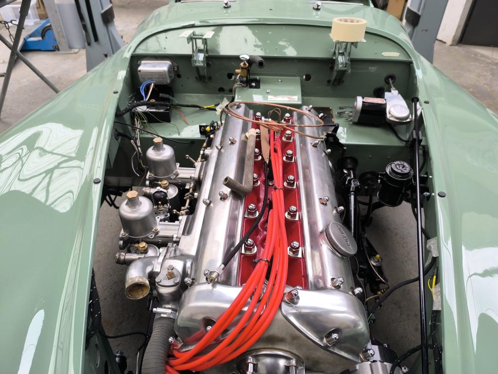 A VENDRE JAGUAR XK 140 ROADSTER
