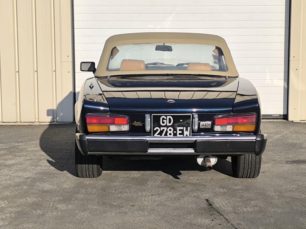 FIAT 124 spider bretagne roadster
