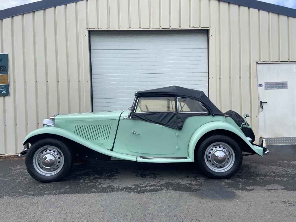 MG TD VERT BRETAGNE ROADSTER