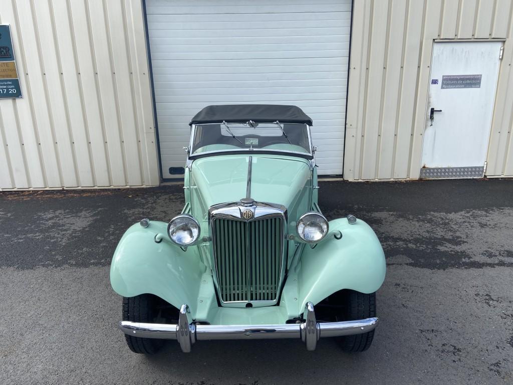 MG TD VERT BRETAGNE ROADSTER