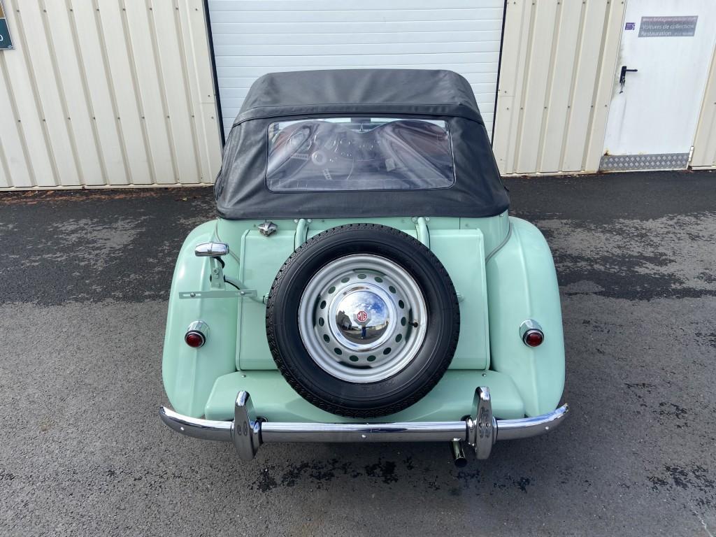 MG TD VERT BRETAGNE ROADSTER