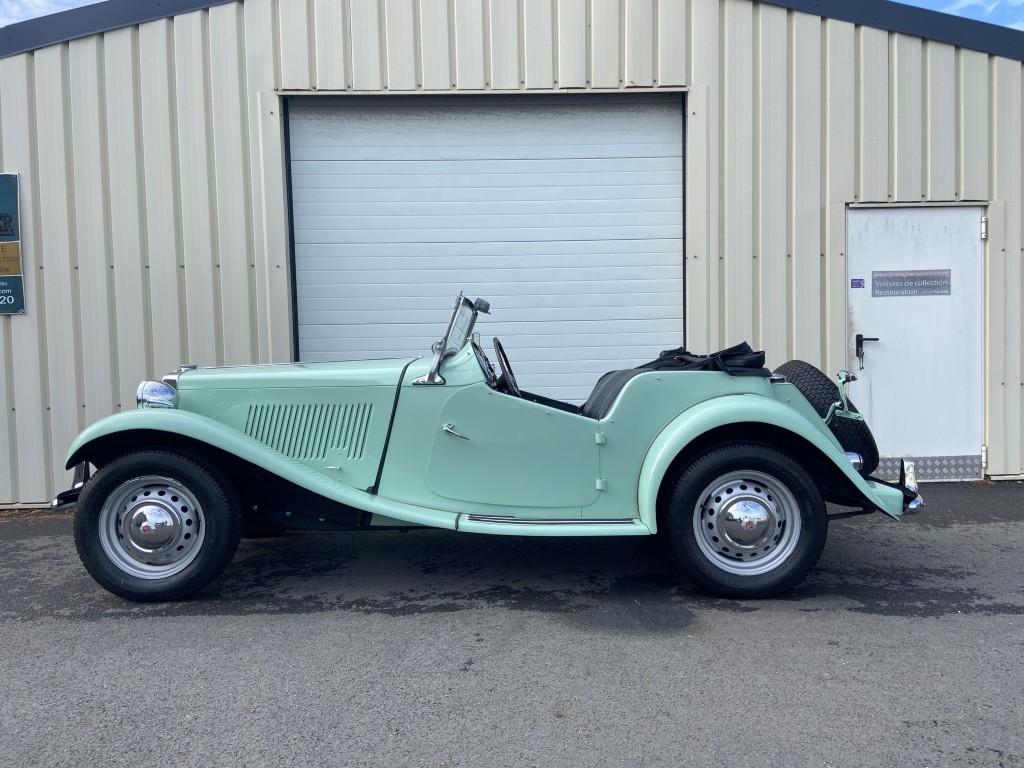 MG TD VERT BRETAGNE ROADSTER