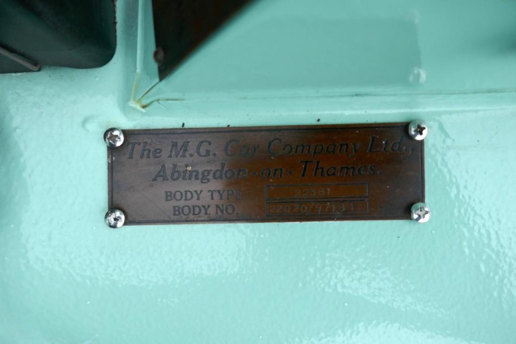 MG TD VERT BRETAGNE ROADSTER